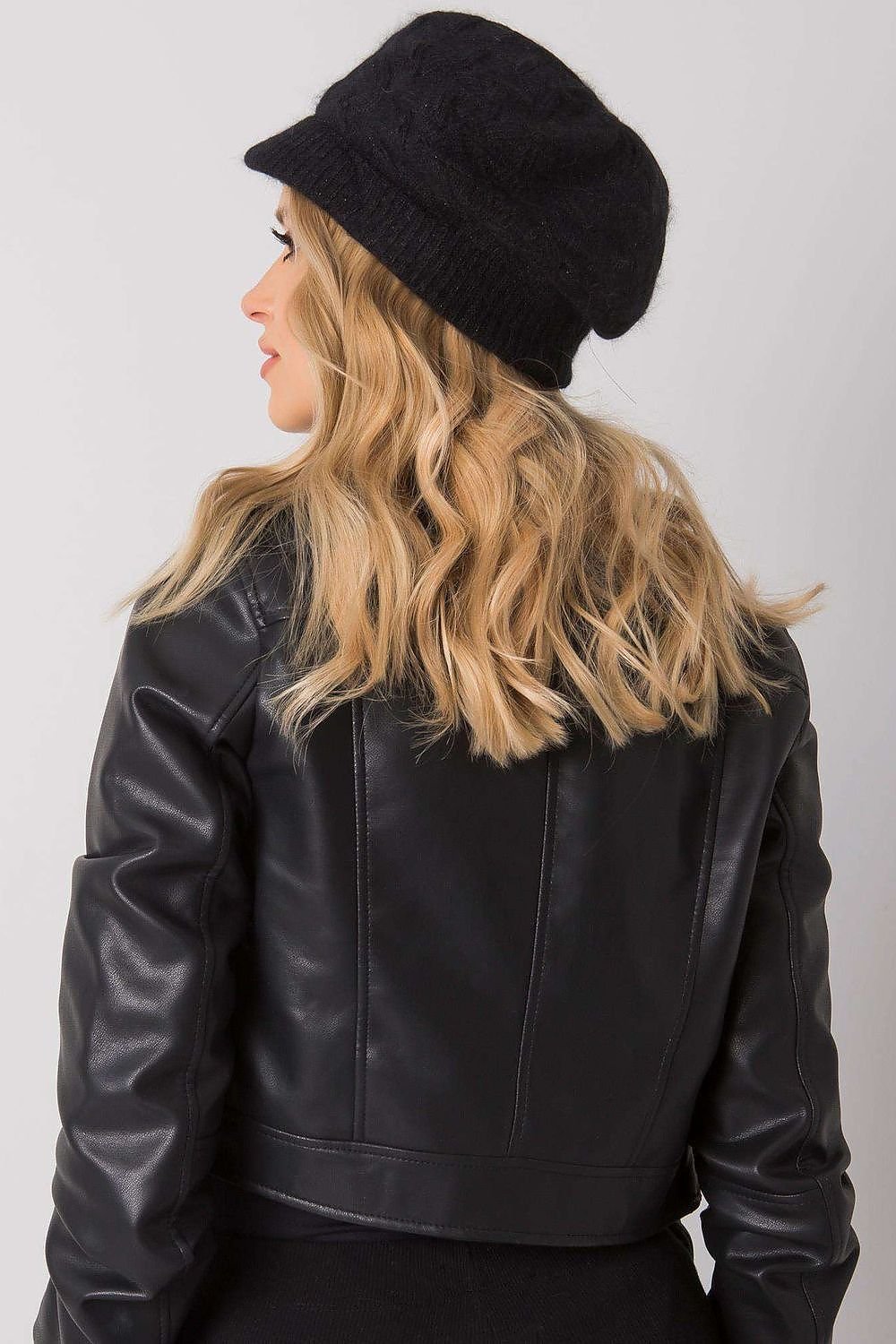 Cap model 161142
