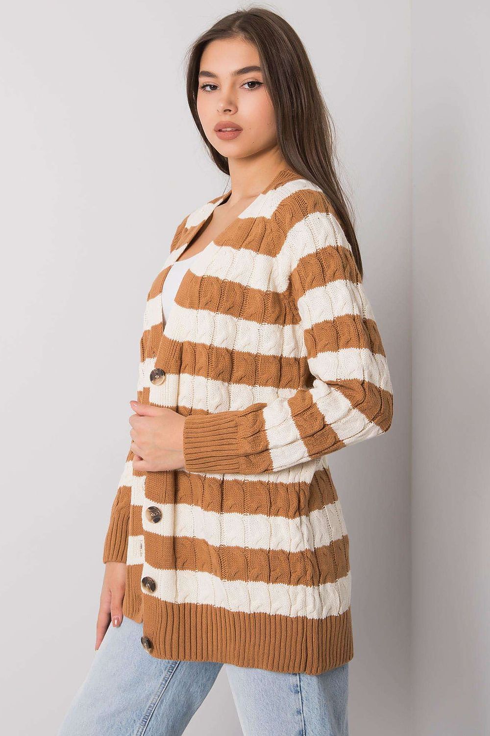Cardigan model 161303