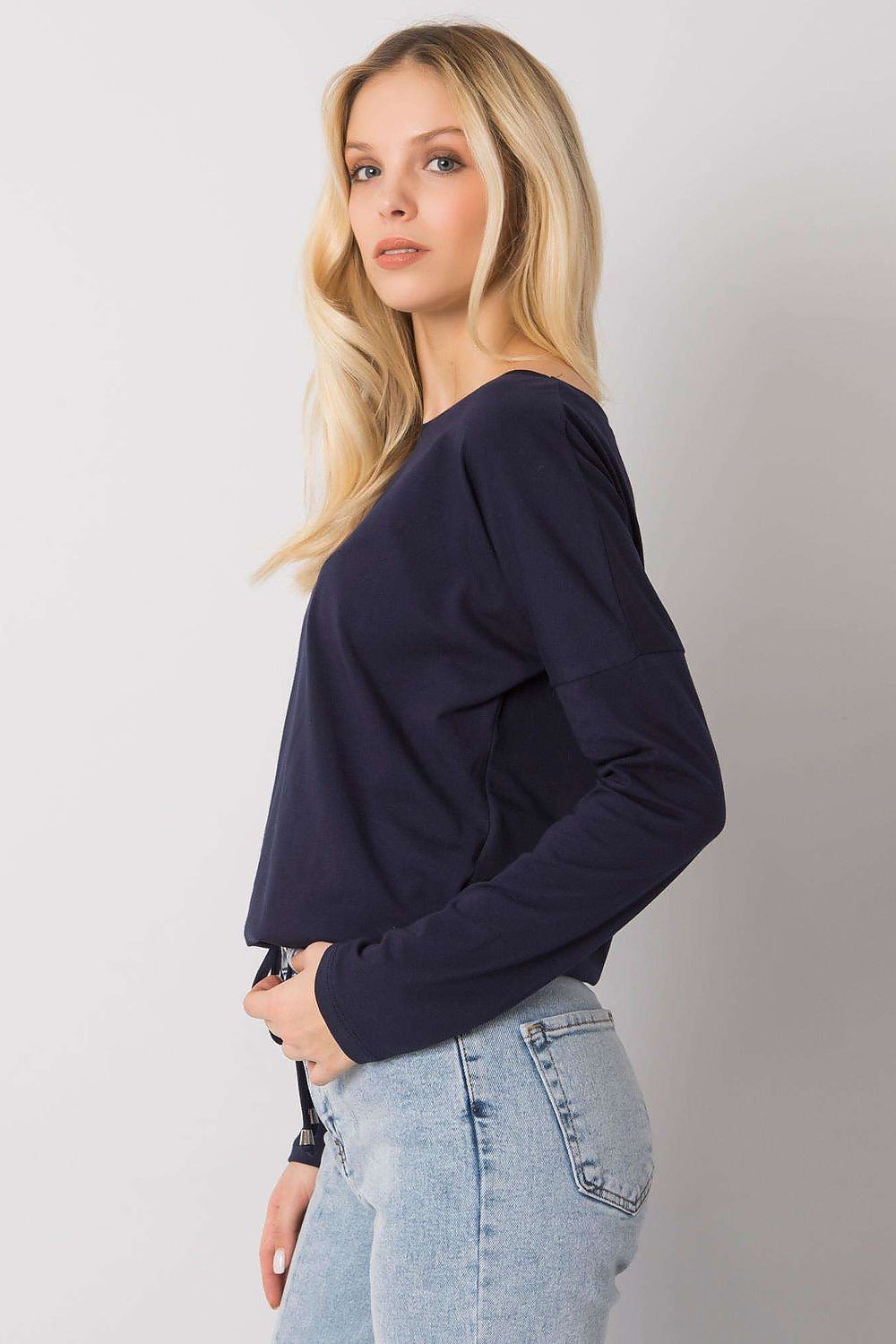Blouse model 161355
