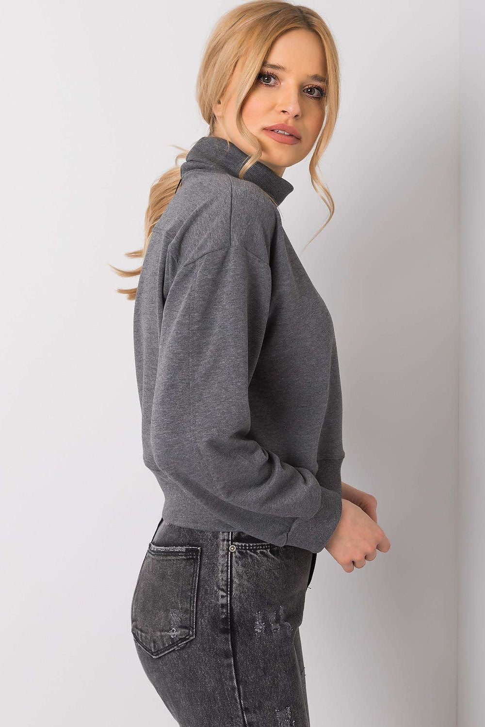 Sweatshirt model 161484