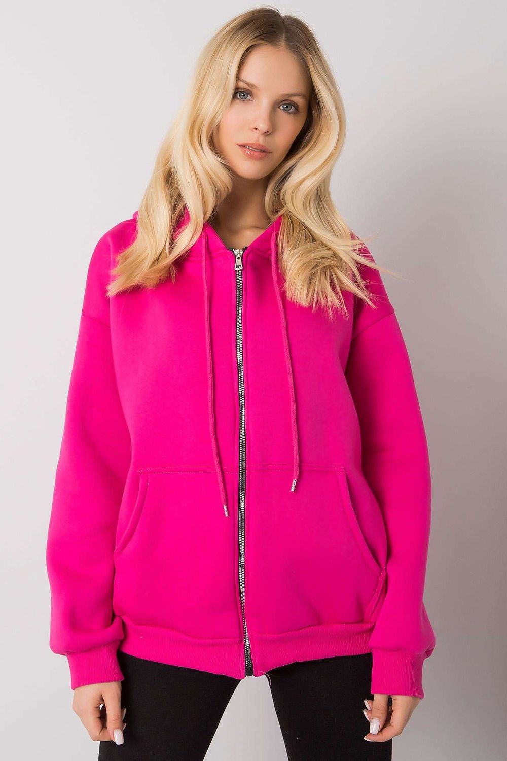 Sweatshirt model 161920