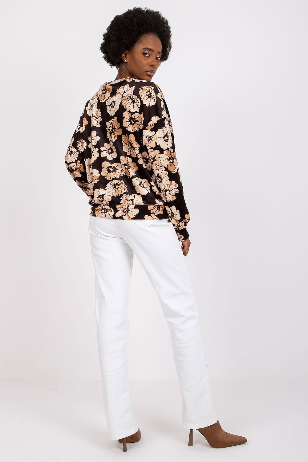 Blouse model 162595