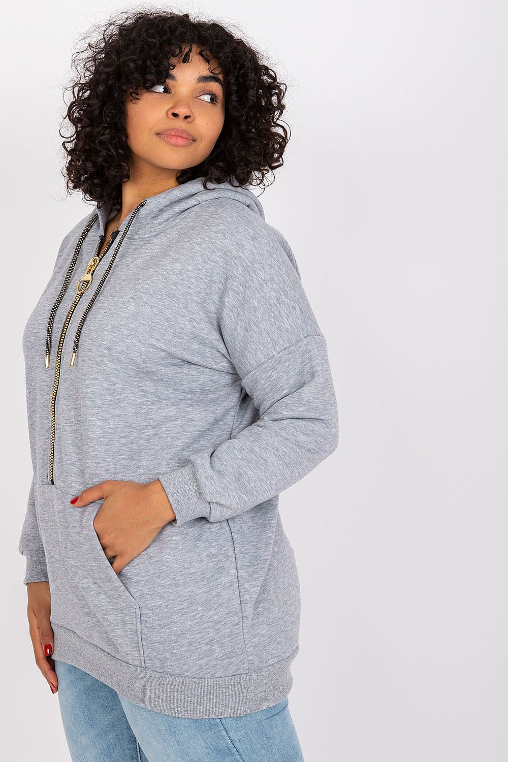 Sweatshirt model 163018
