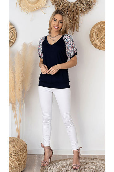 Blouse model 163095