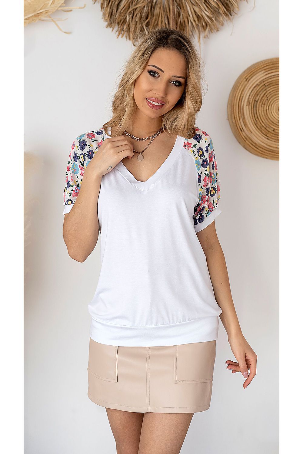 Blouse model 163097