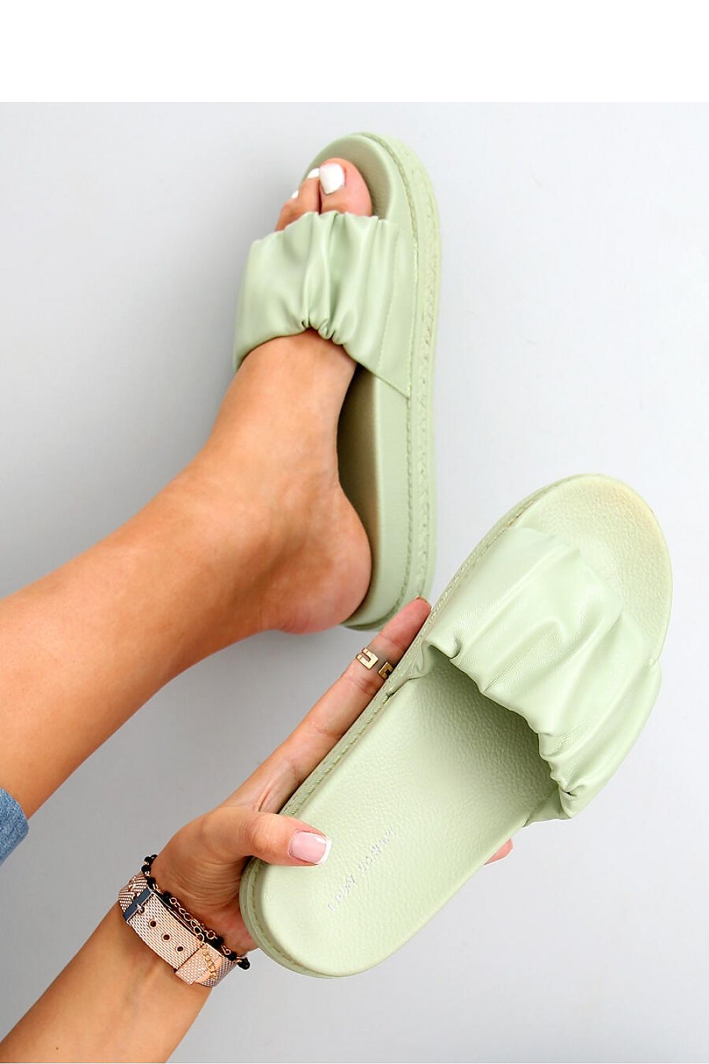 Flip-flops model 165072 Inello - Lojahub