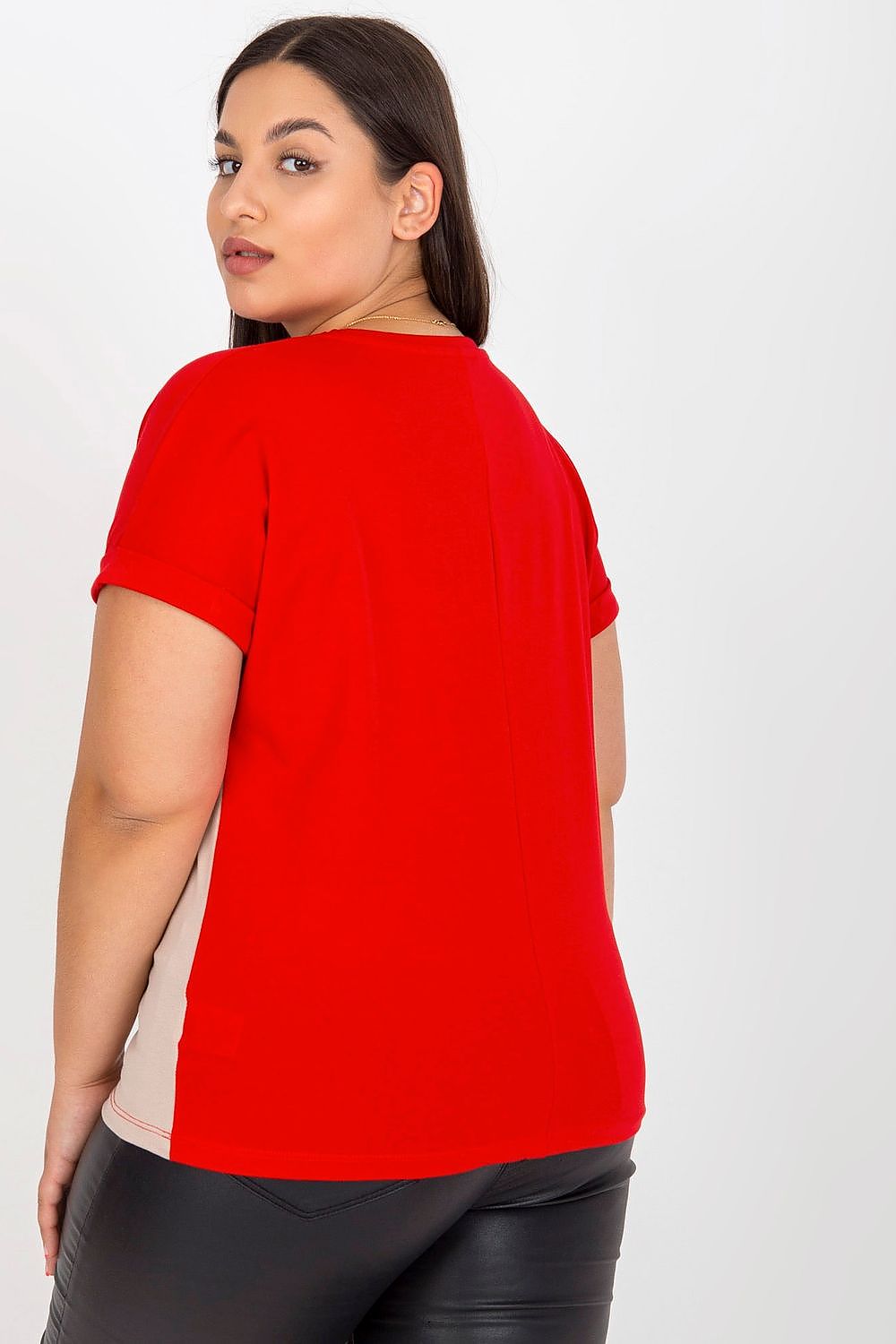 Plus size T-shirt model 166733