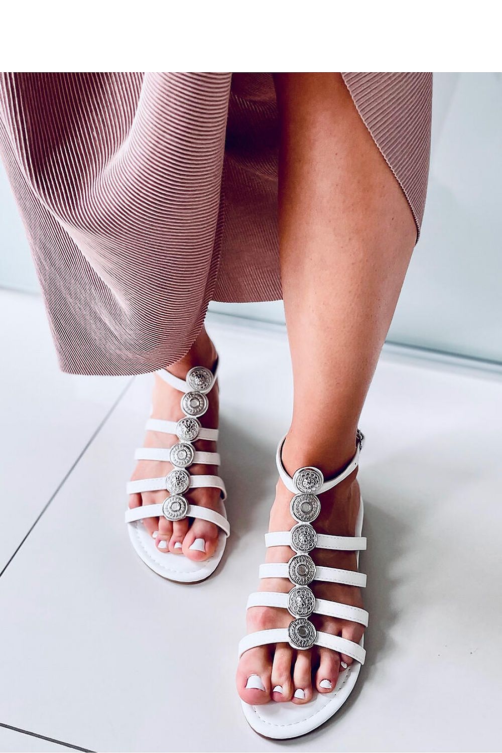 Sandals model 167279 Inello - Lojahub