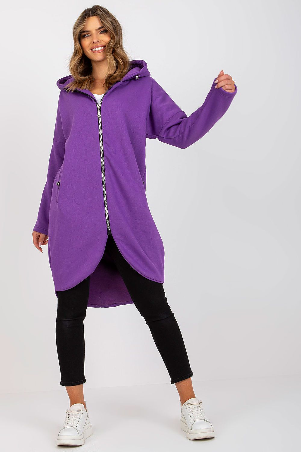 Sweatshirt model 168756
