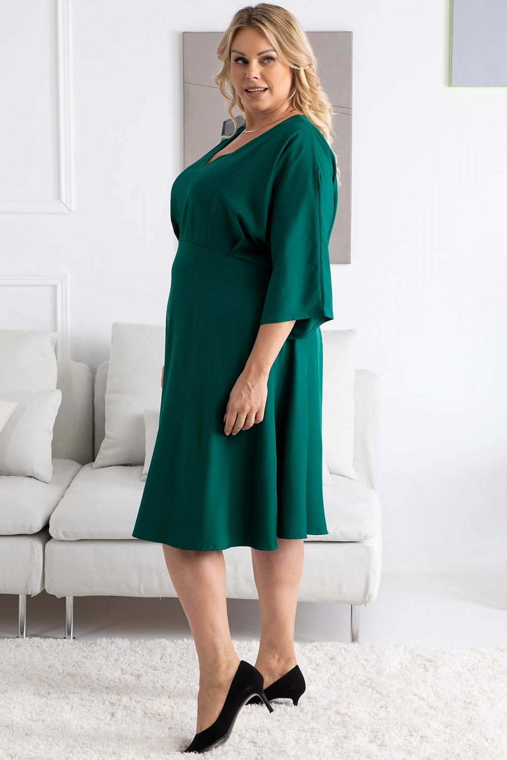 Plus size dress model 168958