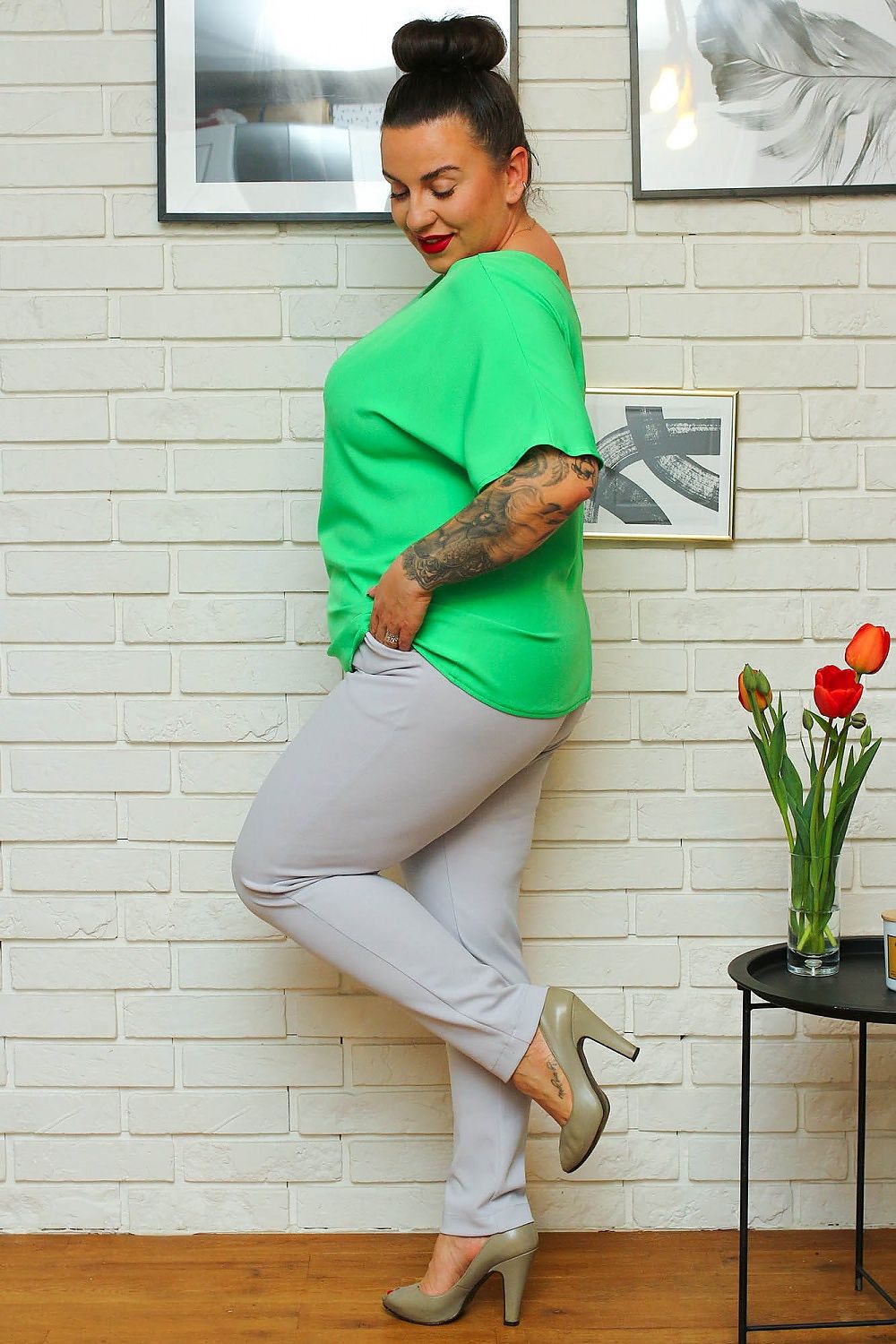 Plus size blouse model 169032