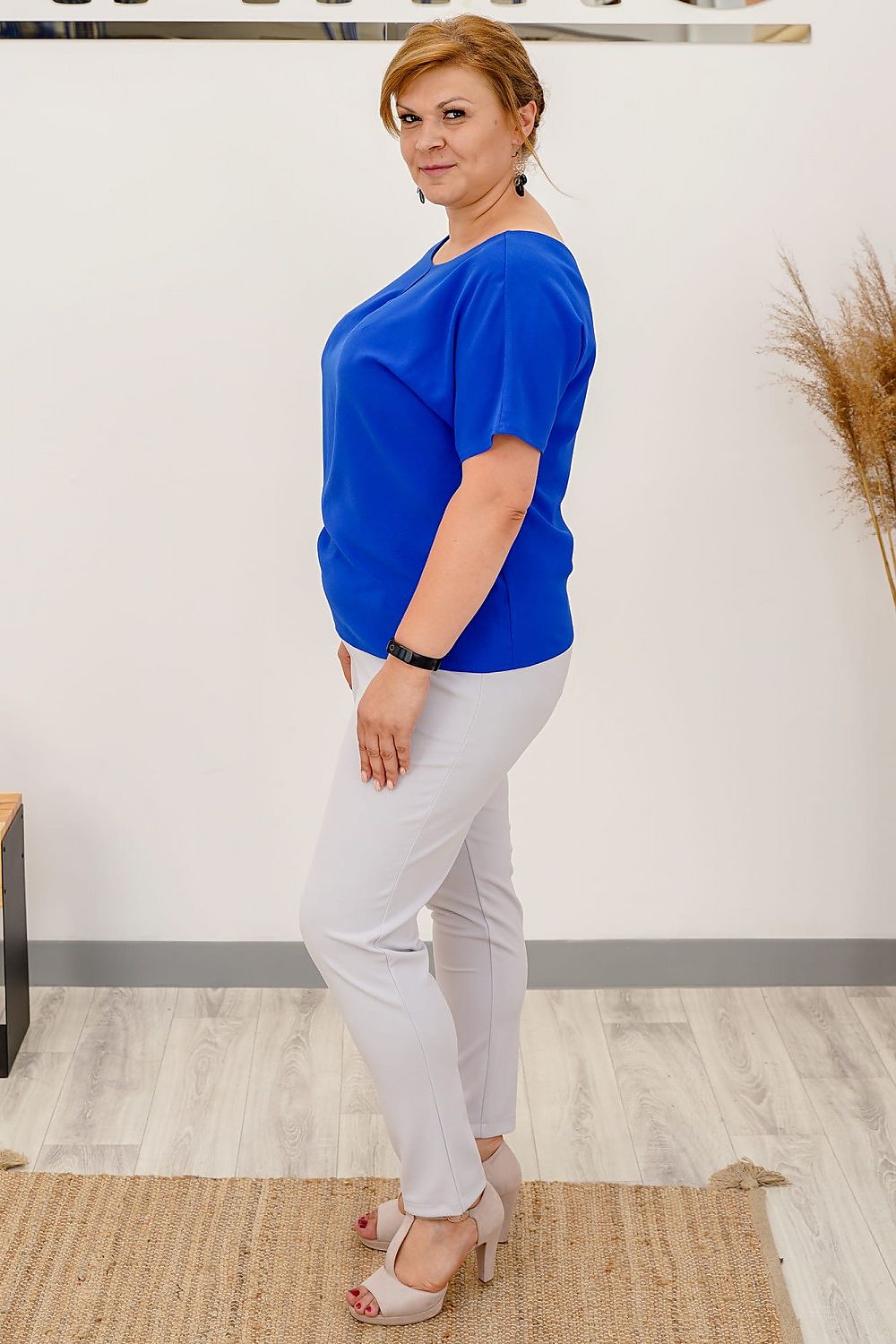 Plus size blouse model 169138