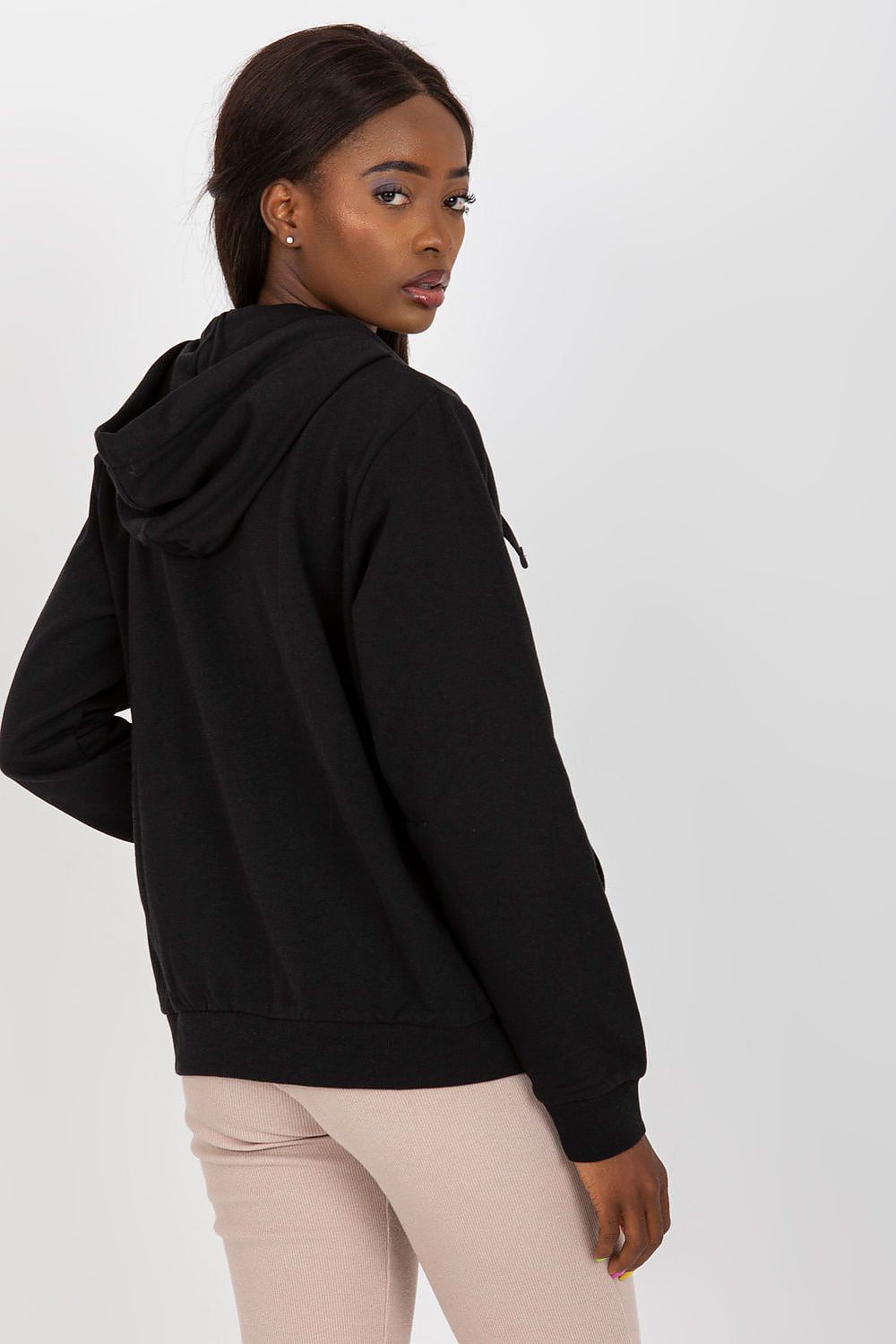Sweatshirt model 169710