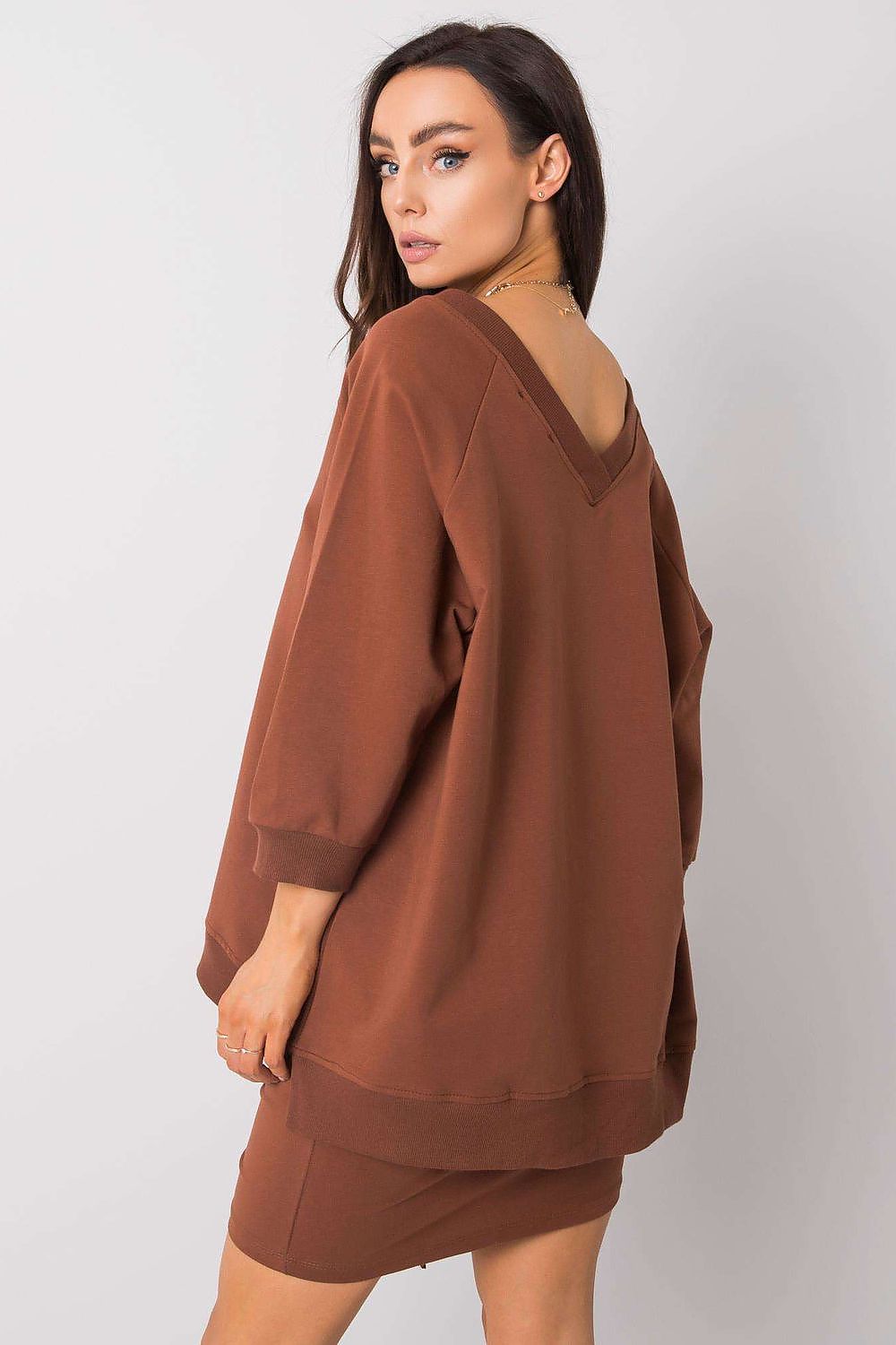 Sweatshirt model 169858