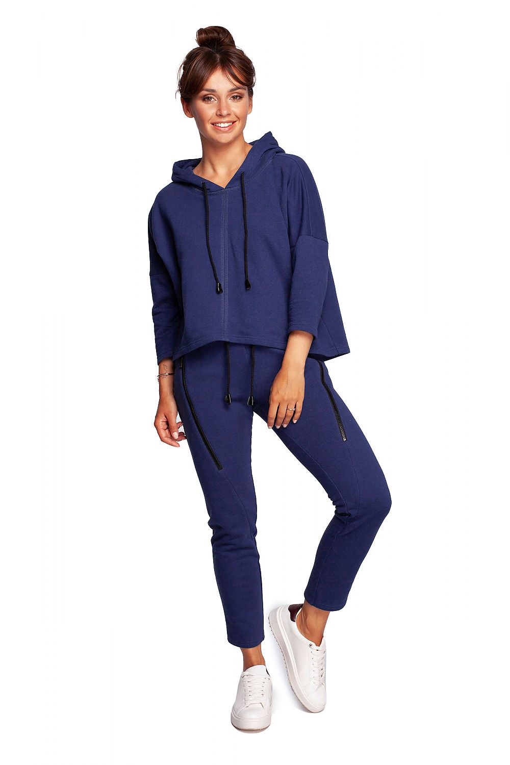 Sweatshirt model 170202