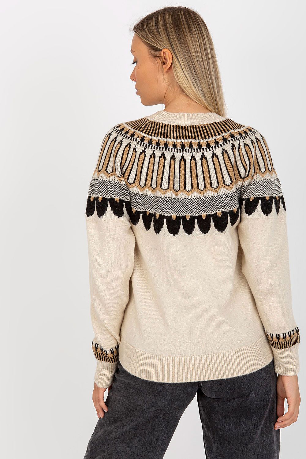 Jumper model 170822