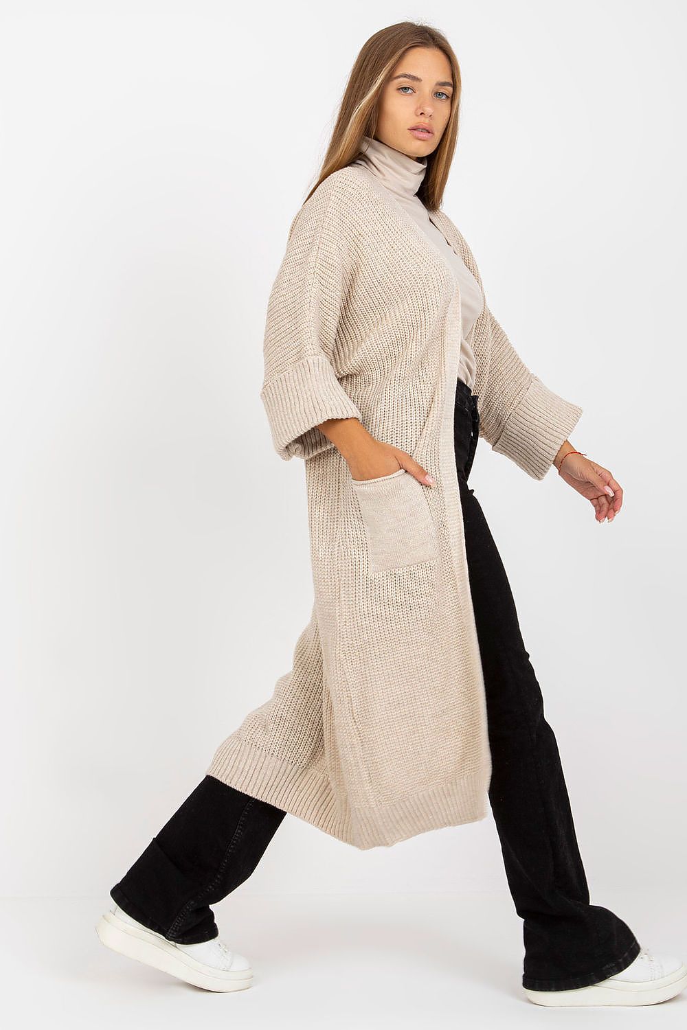 Cardigan model 170998