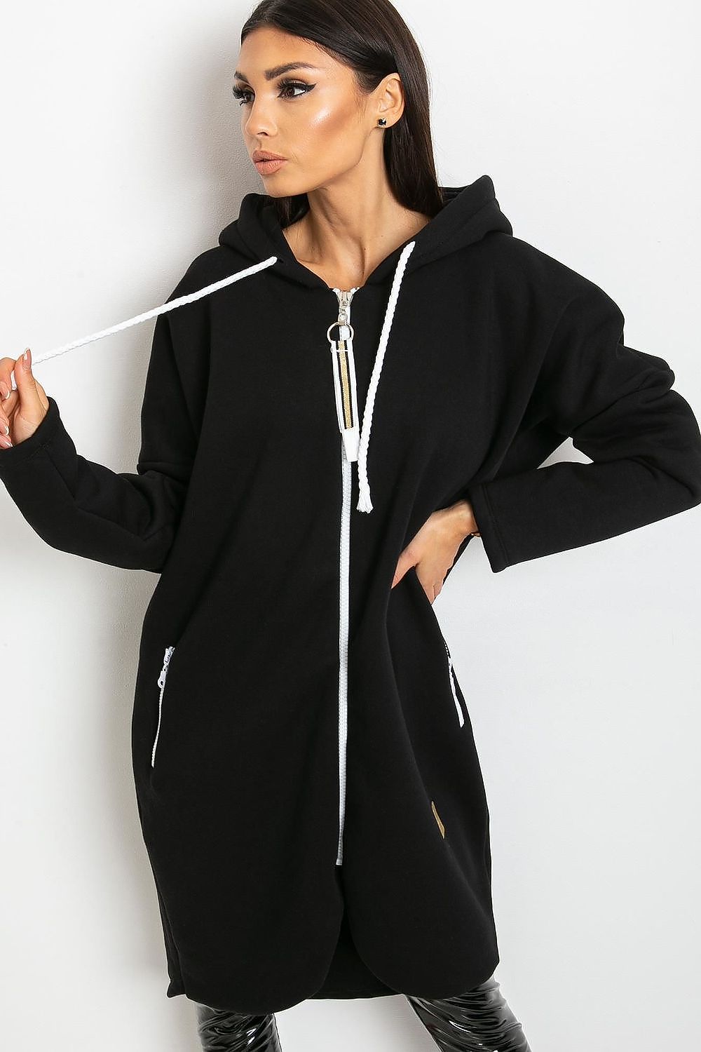 Sweatshirt model 171056