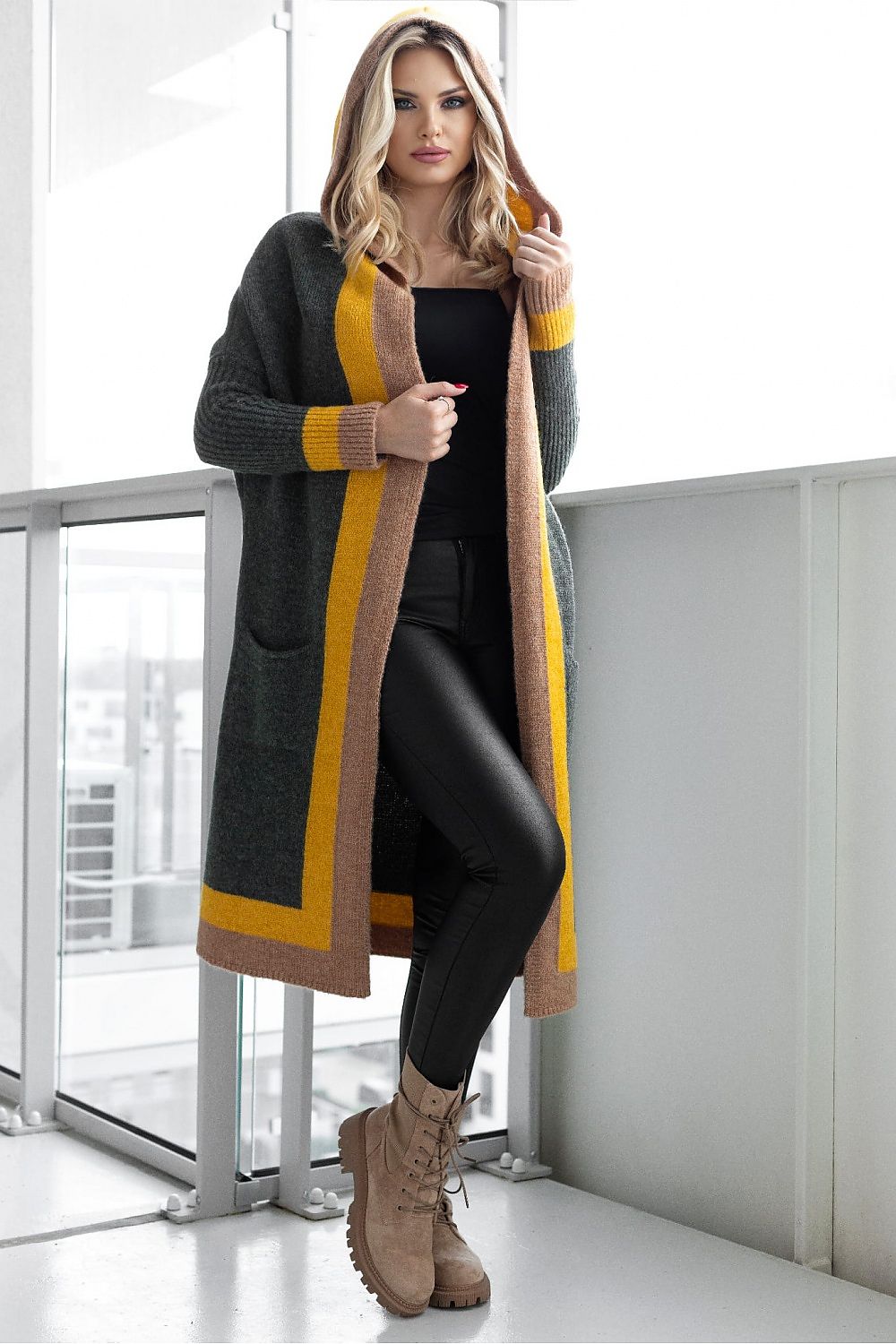 Cardigan model 171315
