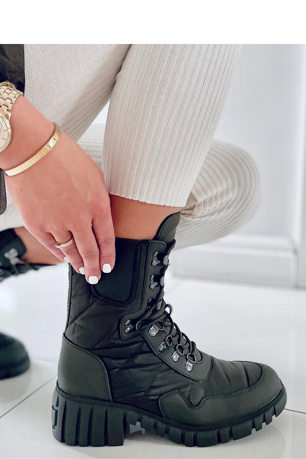 Heel boots model 171603