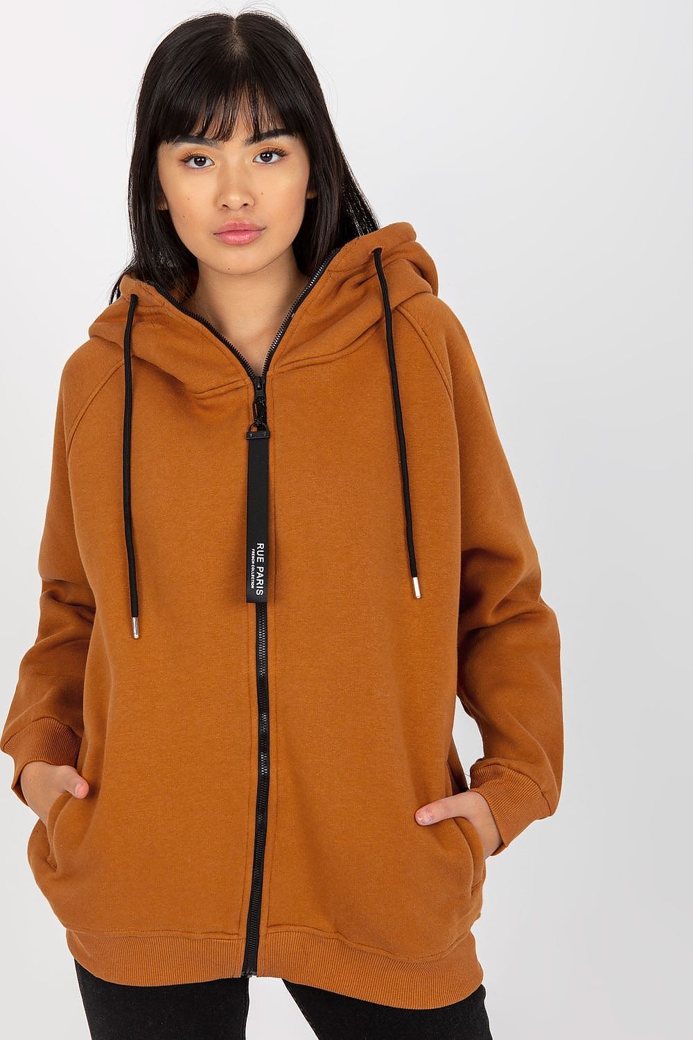 Sweatshirt model 171823