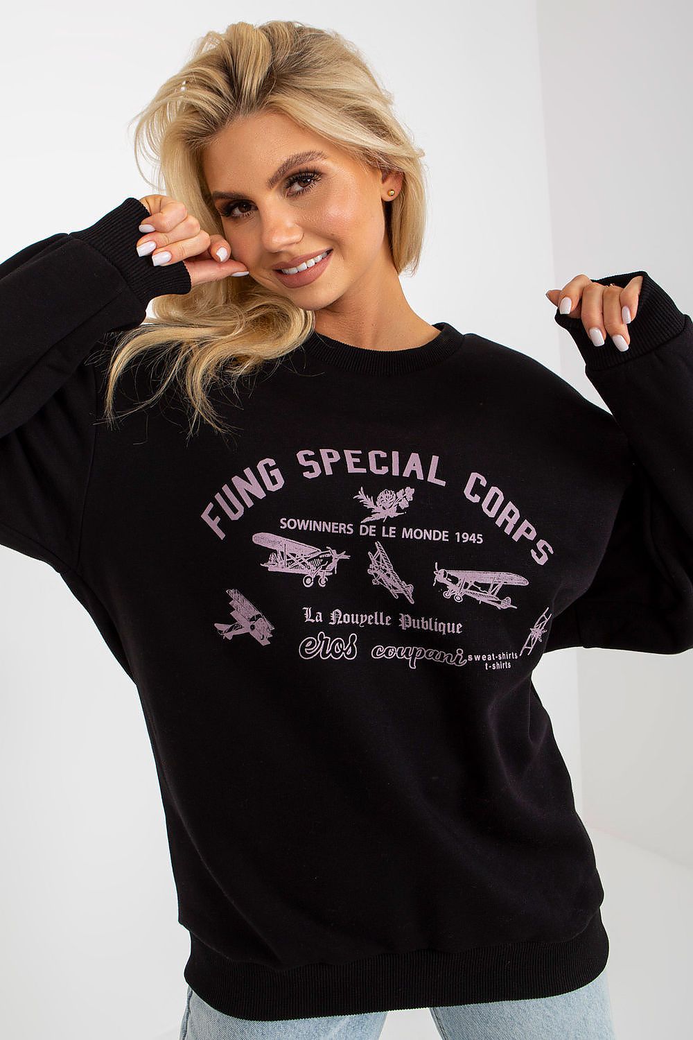Sweatshirt model 171973