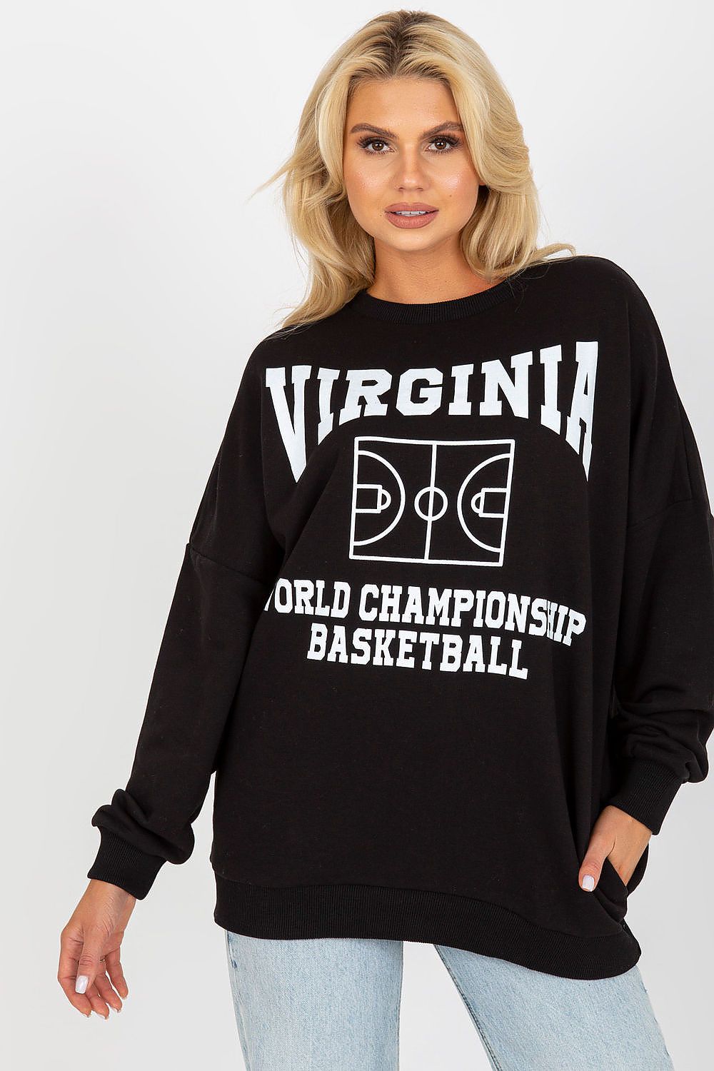 Sweatshirt model 171991