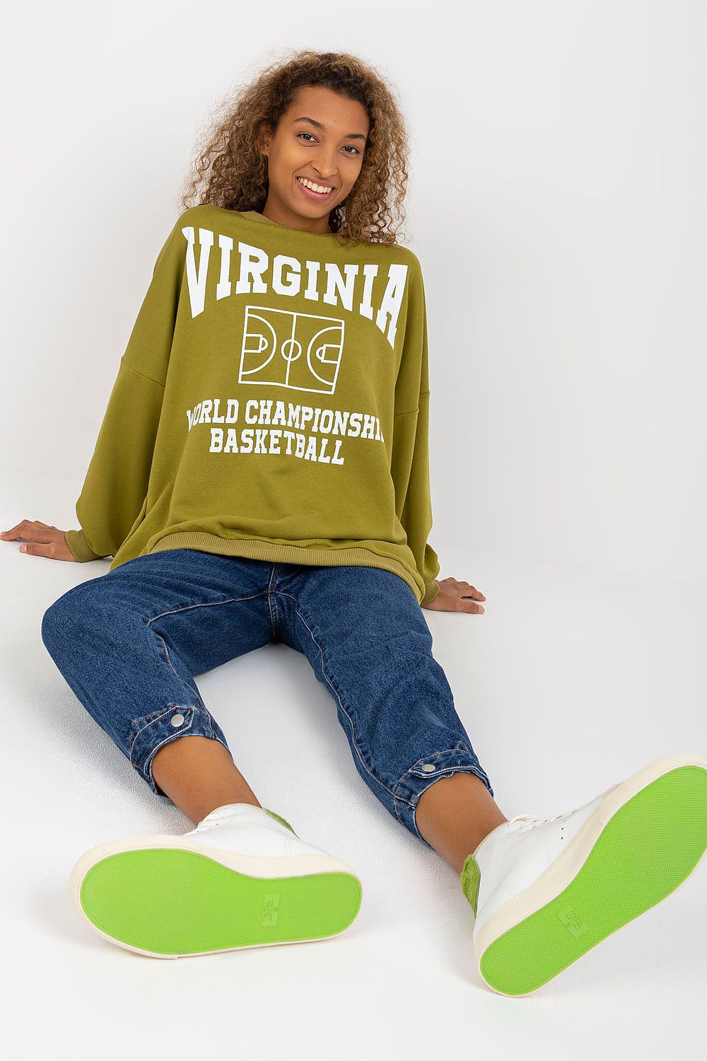 Sweatshirt model 171996