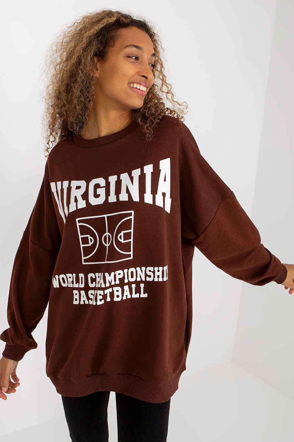 Sweatshirt model 171997