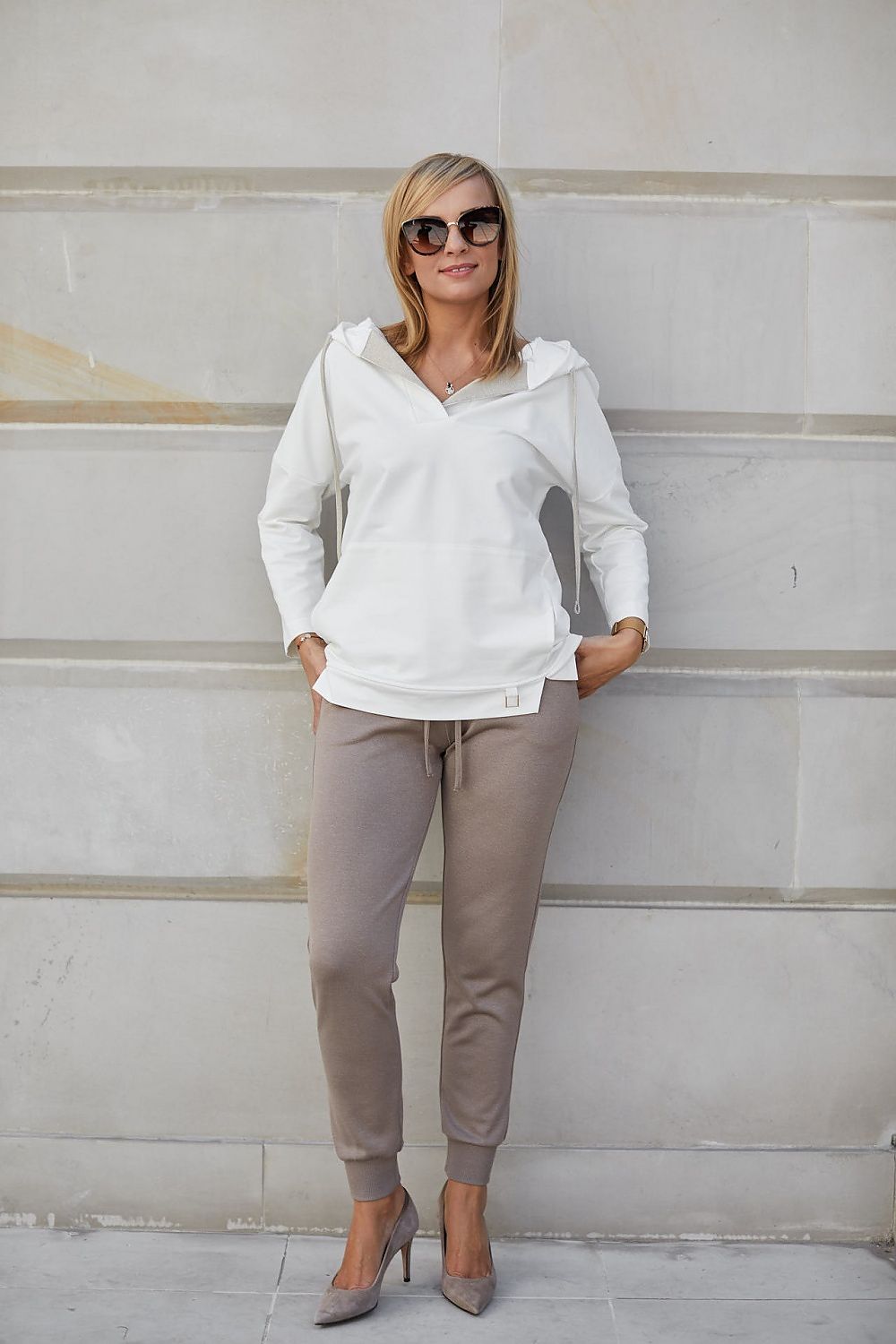 Sweatshirt model 172161