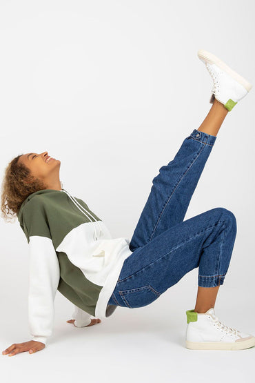 Sweatshirt model 172511