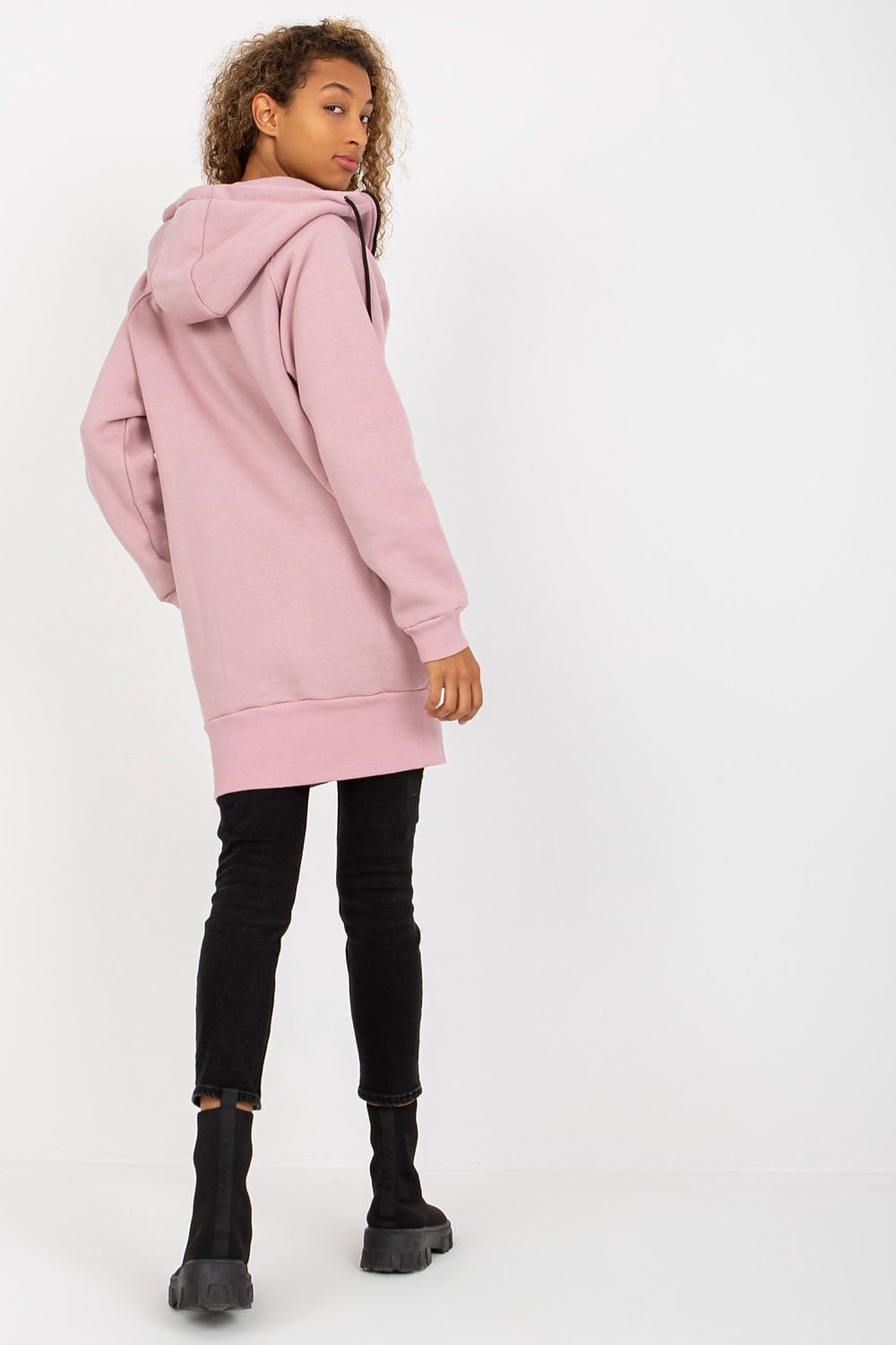 Sweatshirt model 172515