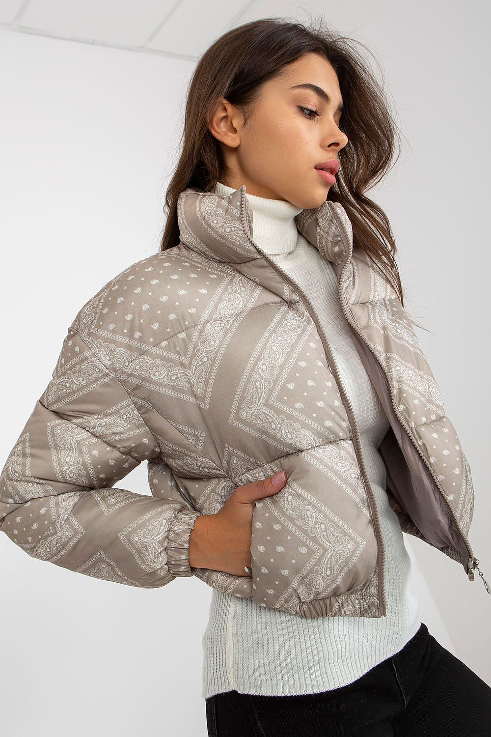 Jacket model 172611