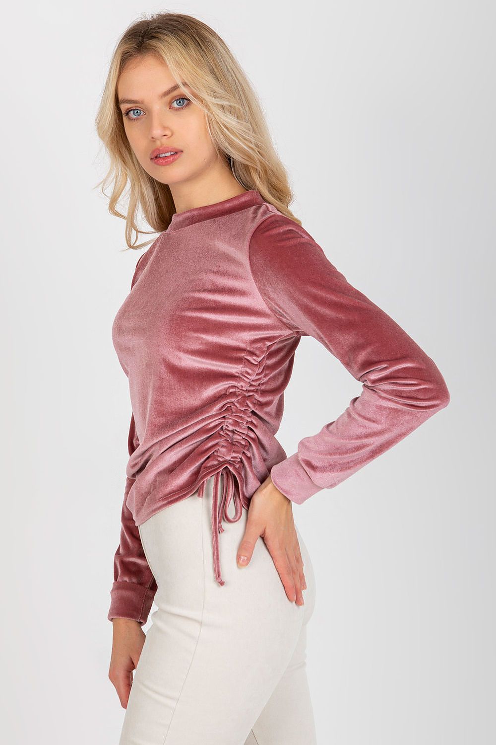 Blouse model 173316