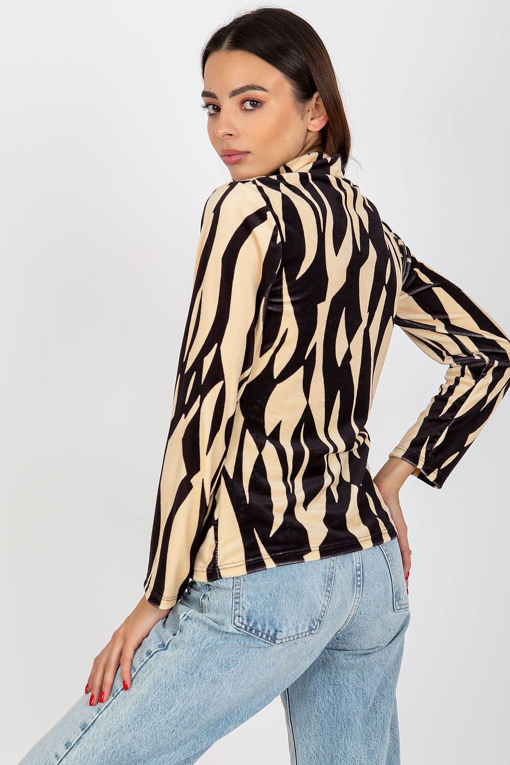 Blouse model 173718