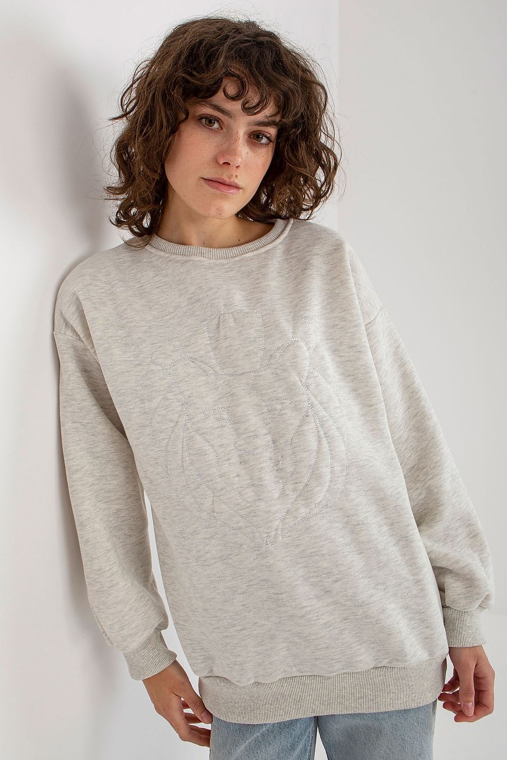 Sweatshirt model 174614