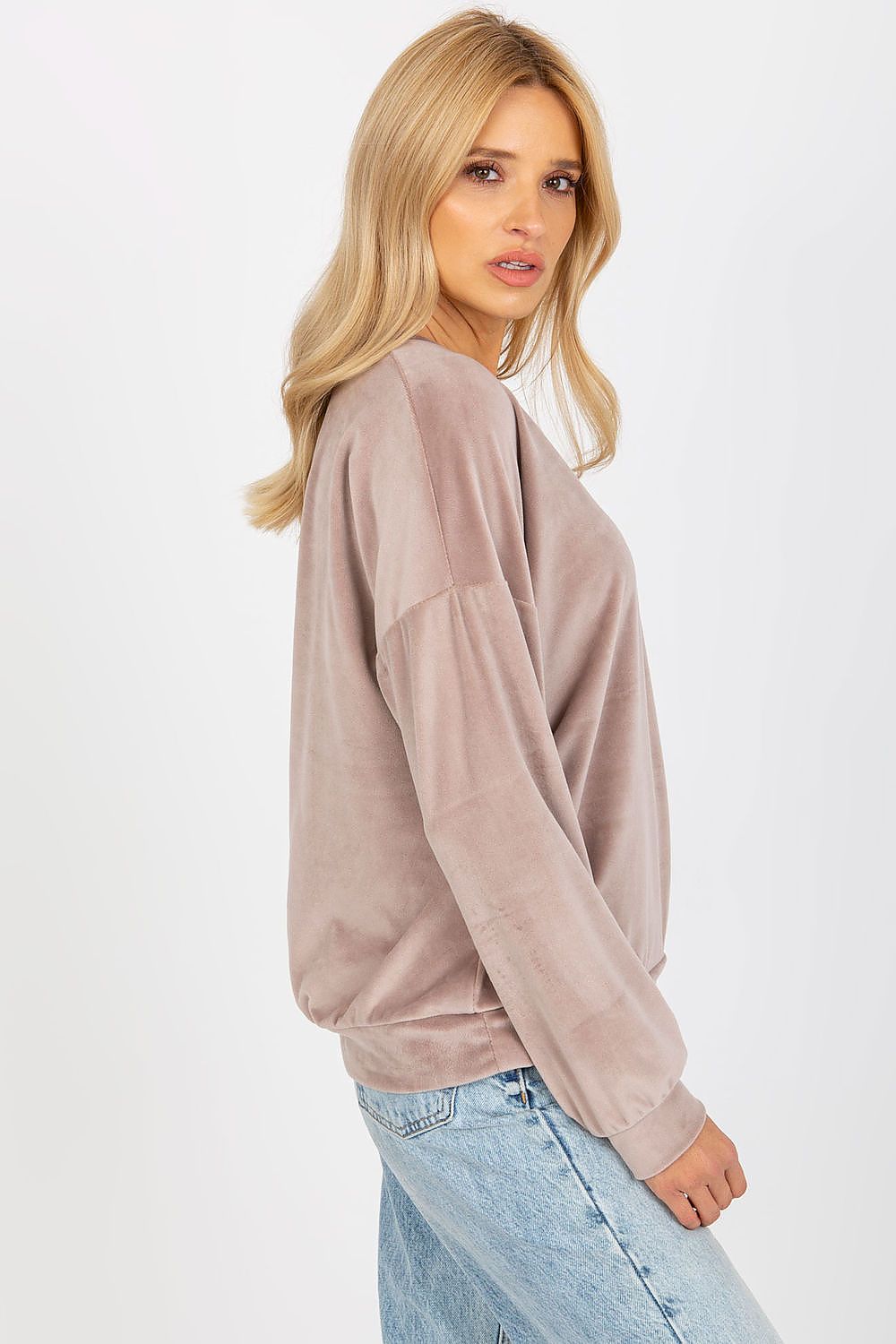 Sweatshirt model 174723