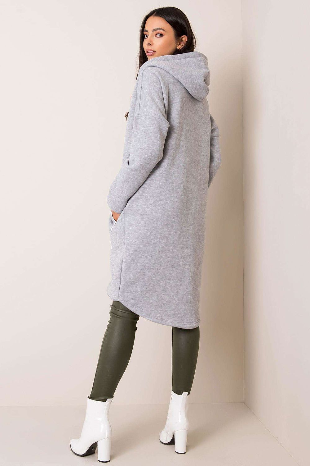 Sweatshirt model 174824