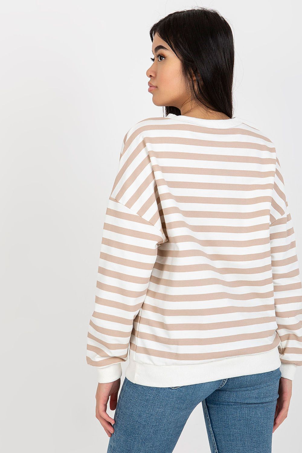 Sweatshirt model 175099