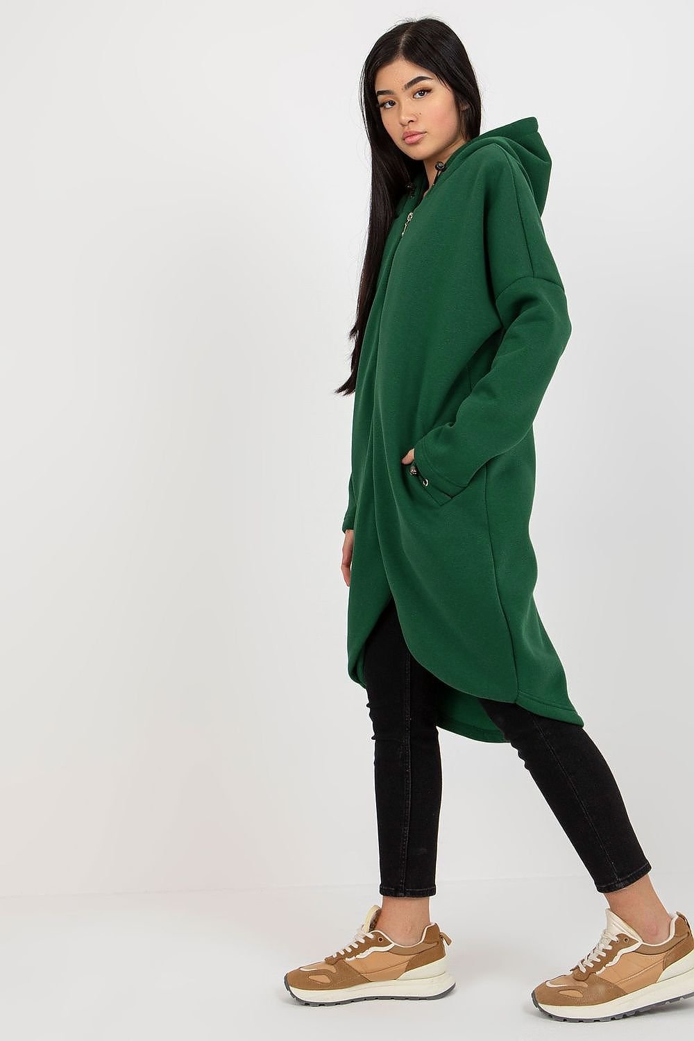 Sweatshirt model 175130