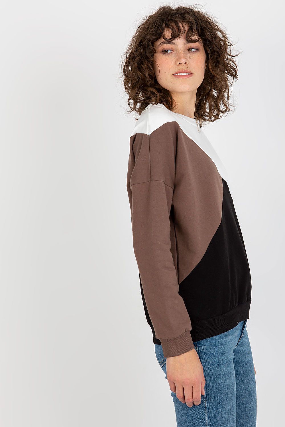 Sweatshirt model 175191