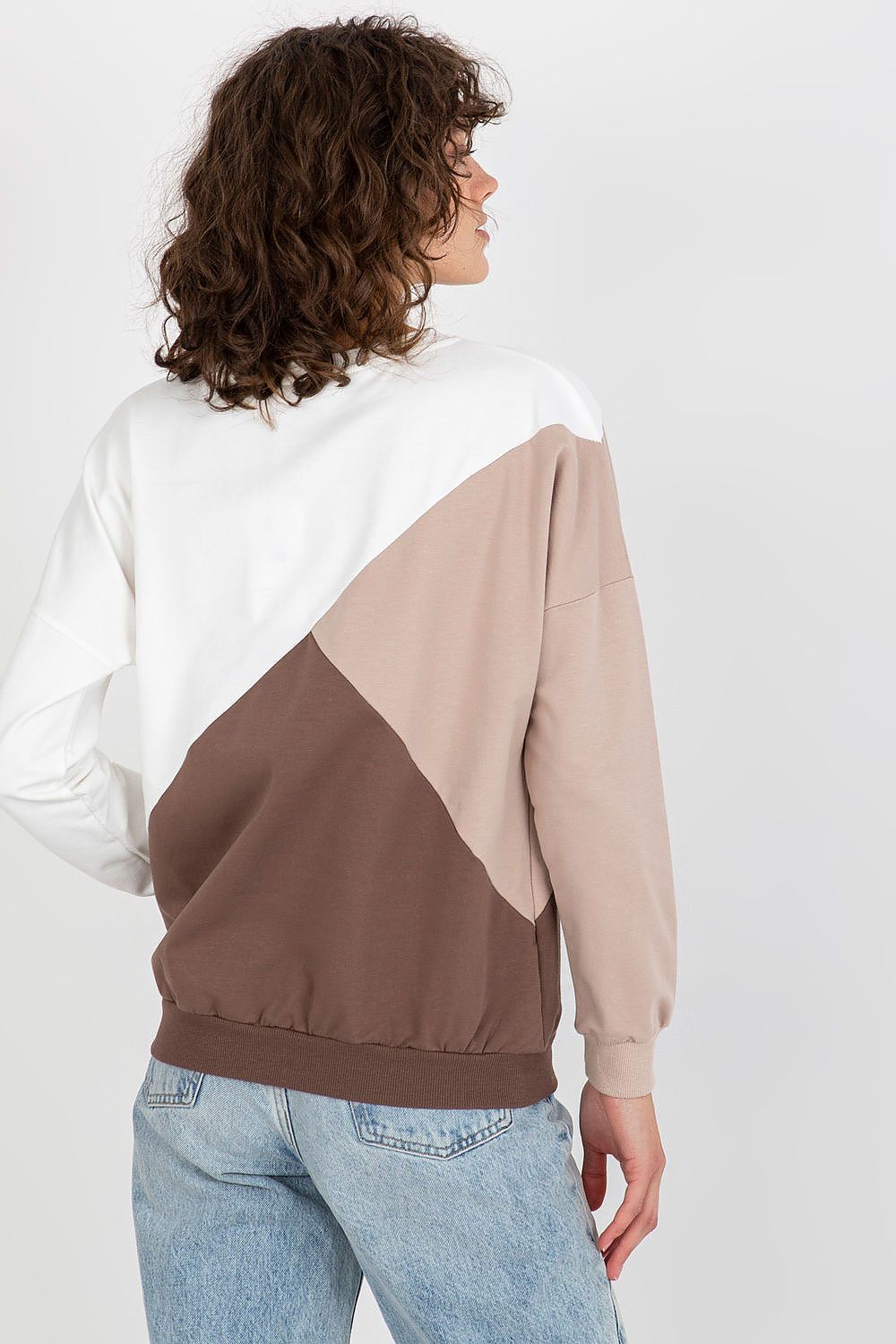 Sweatshirt model 175192