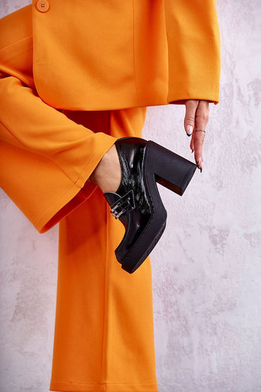 Heeled low shoes model 175535