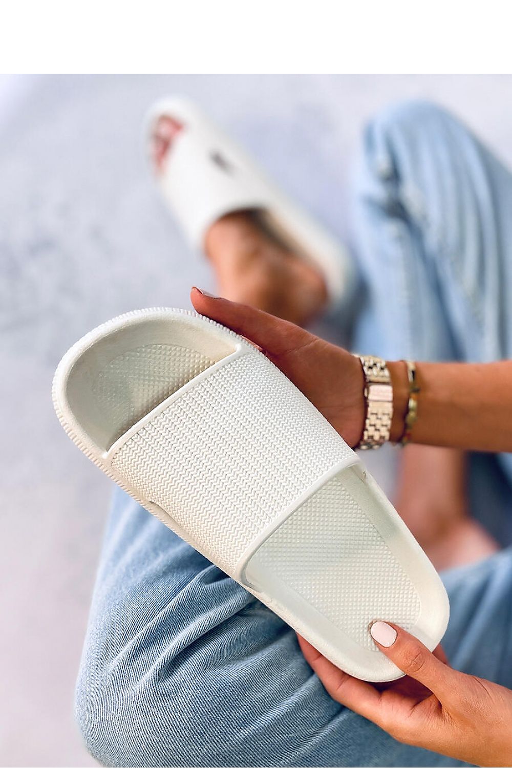 Flip-flops model 177366
