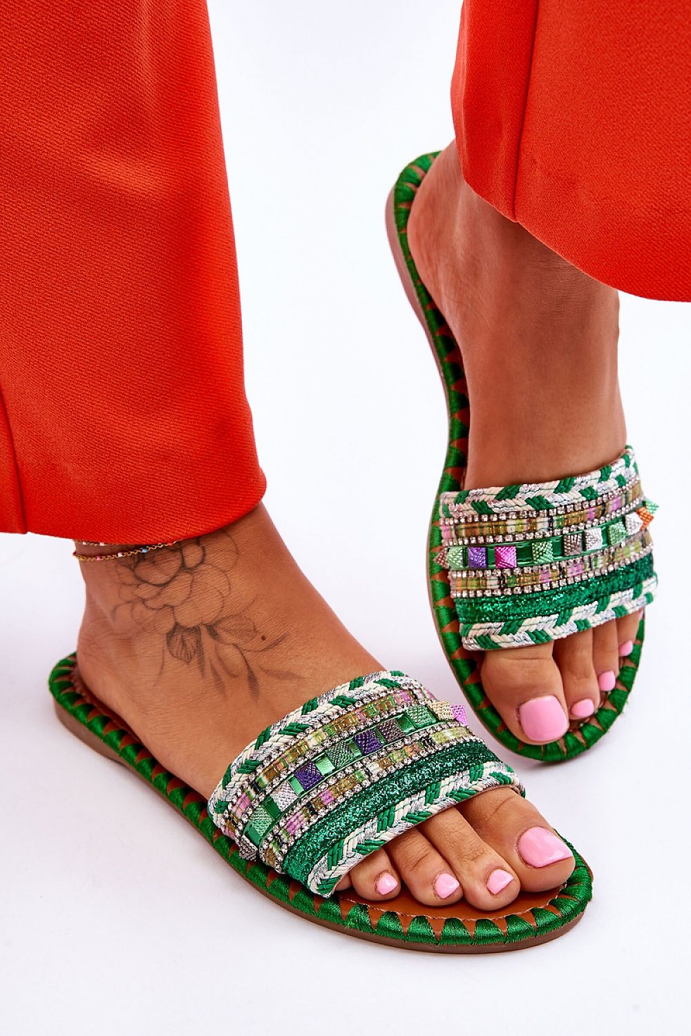 Flip-flops model 178444