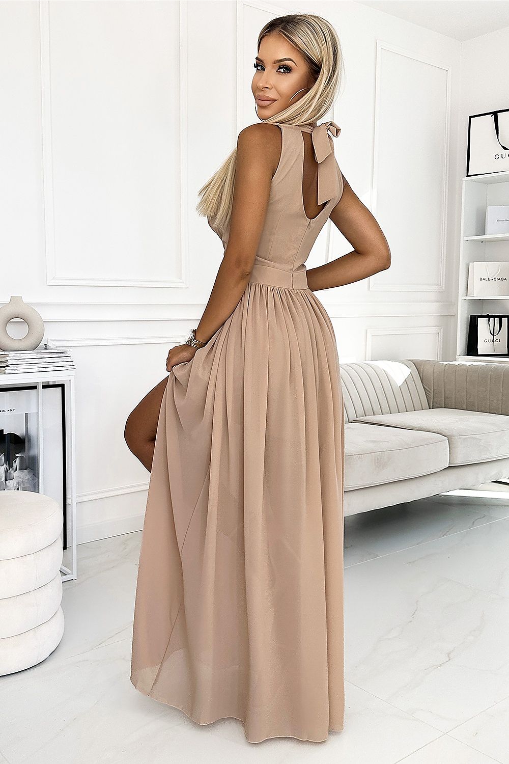 Long dress model 179055