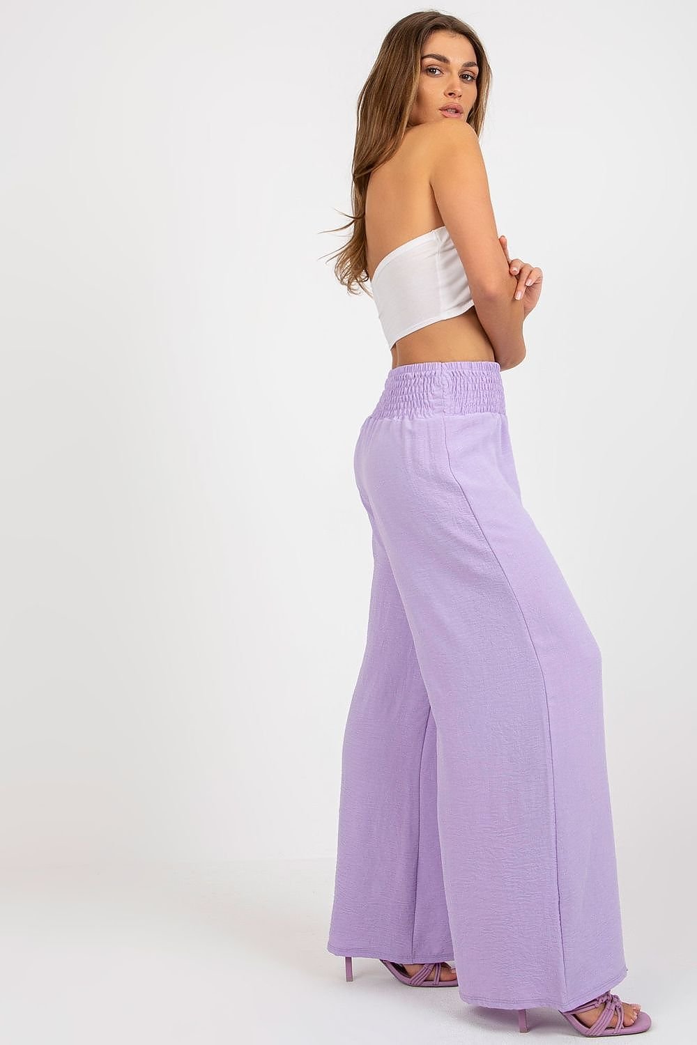 Women trousers model 179677