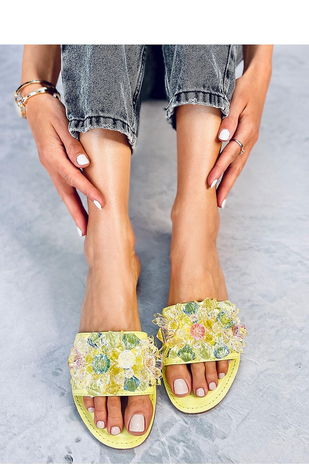 Flip-flops model 179899