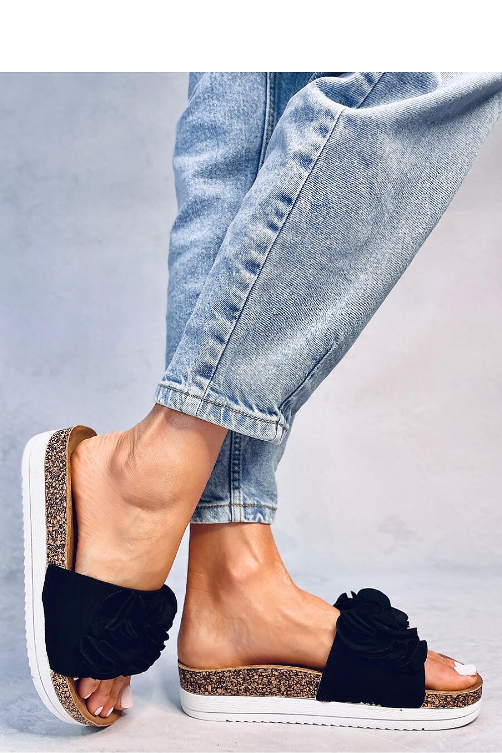 Flip-flops model 180705