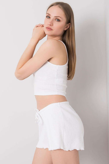 Shorts model 180912